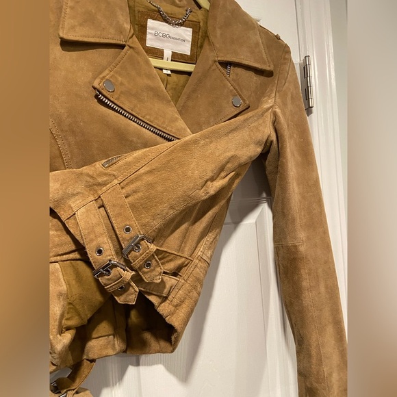 BCBGeneration Size S Camel Tan Suede Full Zip Buckles Moto Bomber Jacket Leather - Picture 6 of 14